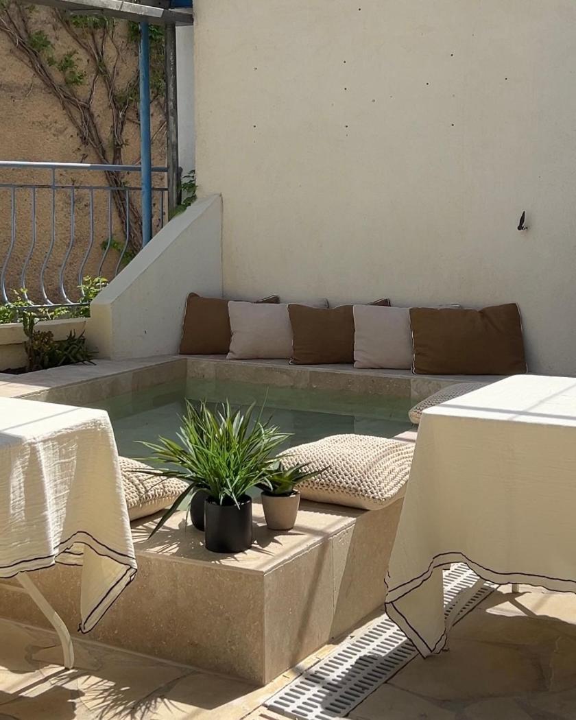 Hotel Escale Au Soleil Et 2*