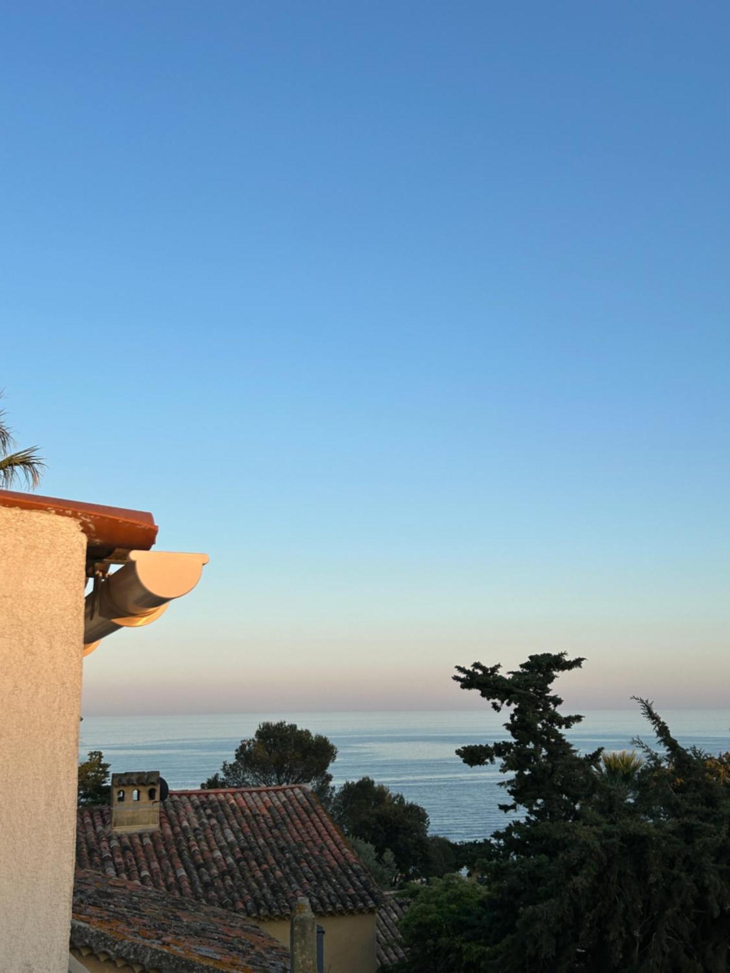 Hotel L'escale Au Soleil Saint Aygulf